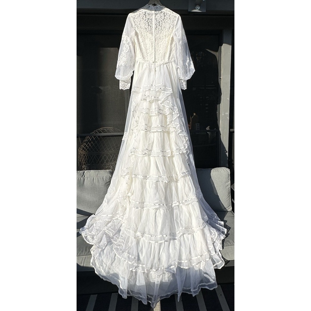 Vtg Bridallure By Alfred Angelo Lace Ruffle Train Wedding Dress USA *Size 8